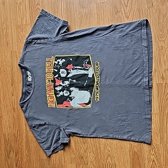 Lucky Brand AC⚡️DC Gray Concert T-Shirt Women's Size Small - Picture 3 of 9